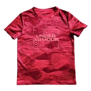 3/$30 Under Armour • T-shirt